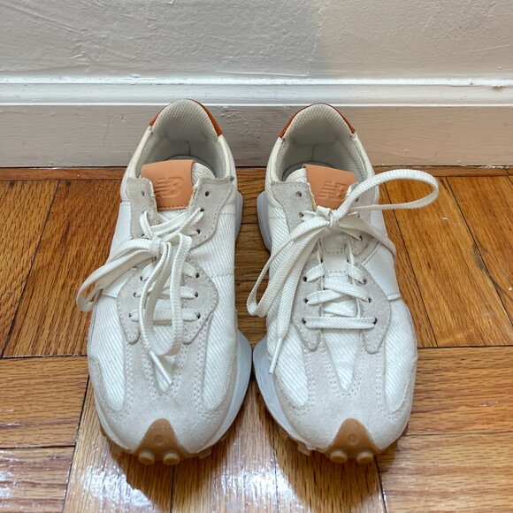 WOMENS NEW BALANCE 327 SNEAKERS SHOES Sea Salt/Rust Oxide size 5 - Picture 1 of 8